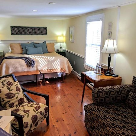 Elms Of Camden Bed & Breakfast Екстериор снимка