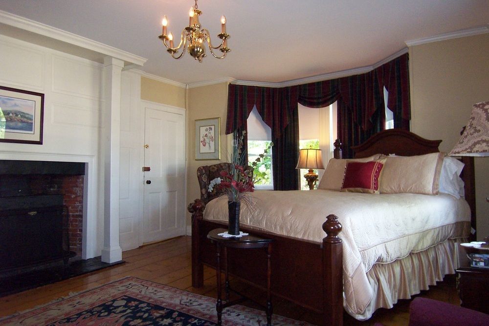 Elms Of Camden Bed & Breakfast Екстериор снимка