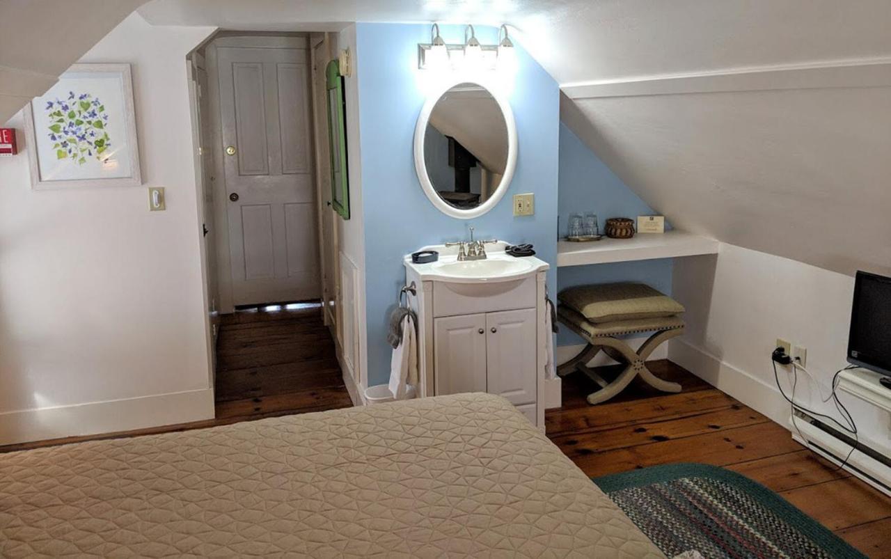 Elms Of Camden Bed & Breakfast Екстериор снимка